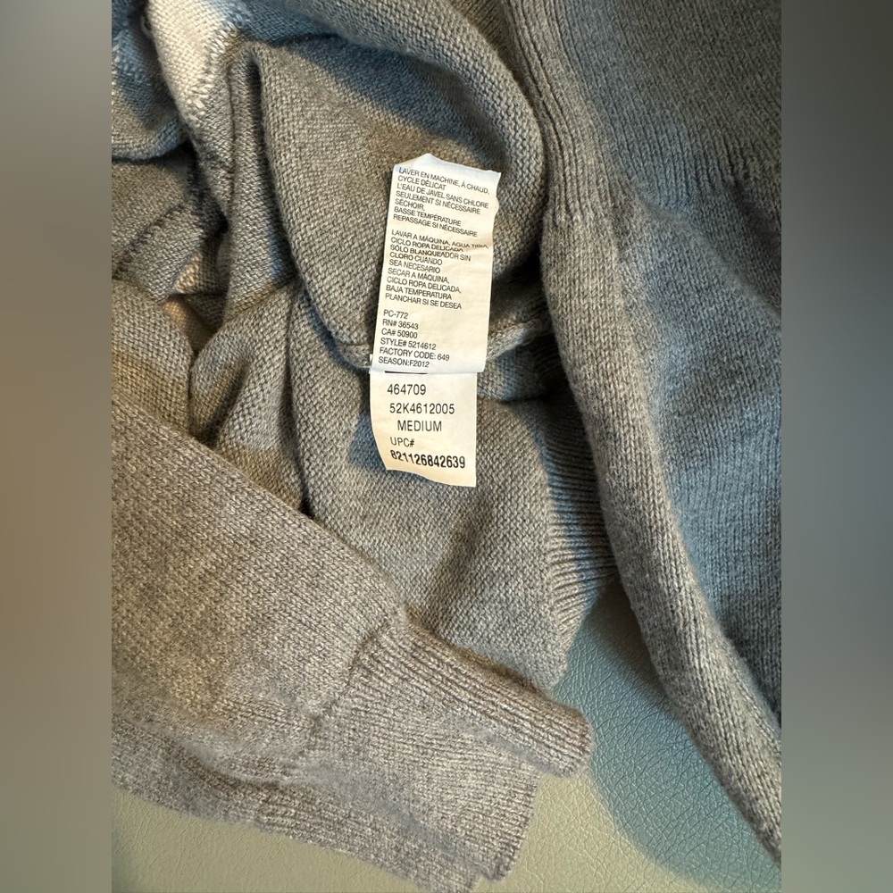 Arrow USA 1851 Sweater Men’s M Gray/White Argyle Diamond  V Neck Long Sleeve. - Picture 5 of 6